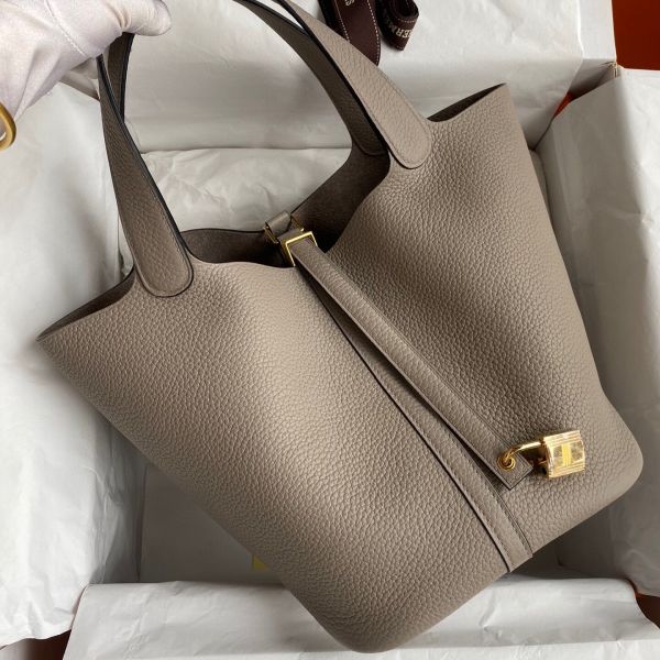 Replica Hermes Picotin Lock 22 Handmade Bag in Gris Asphalt Clemence Leather