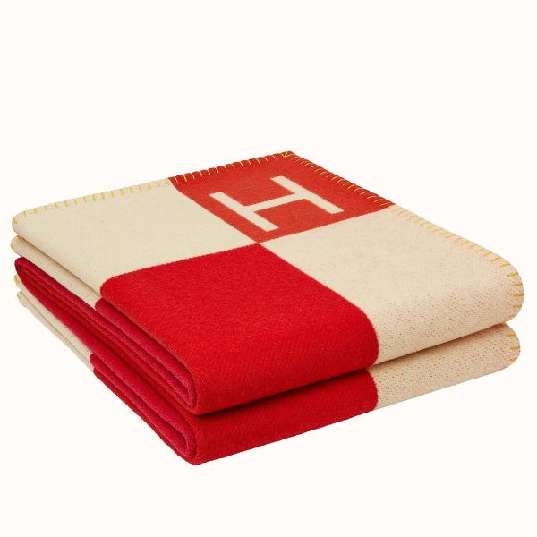 Replica Hermes Geranium Avalon Vibration Throw Blanket