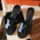 Hermes Oasis Sandals In Black Epsom Leather