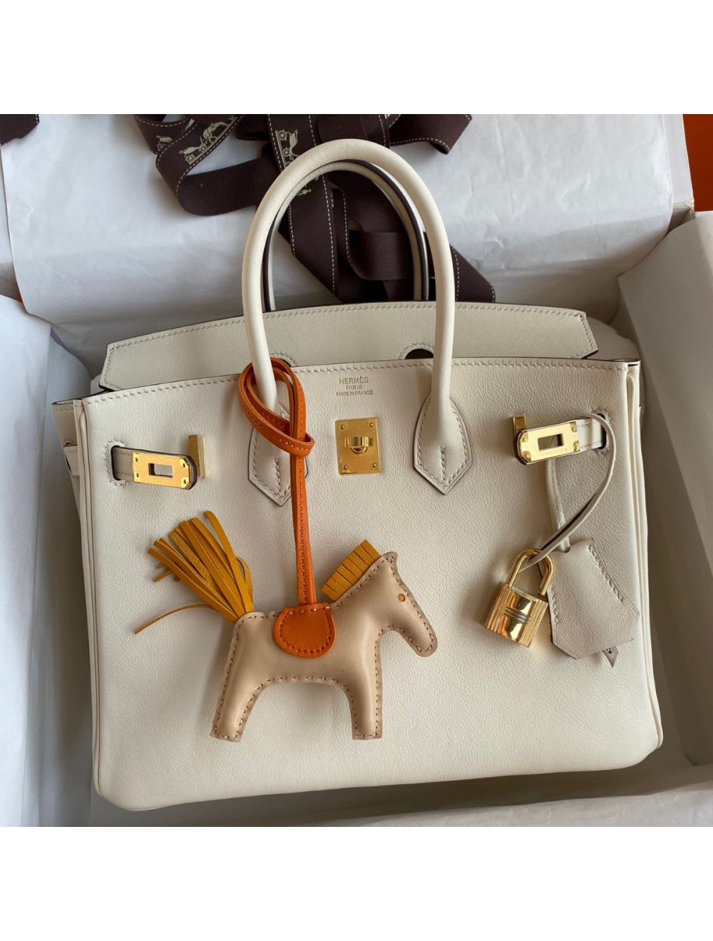 Hermes Birkin 25 cm Handbag in Nata Epsom Leather