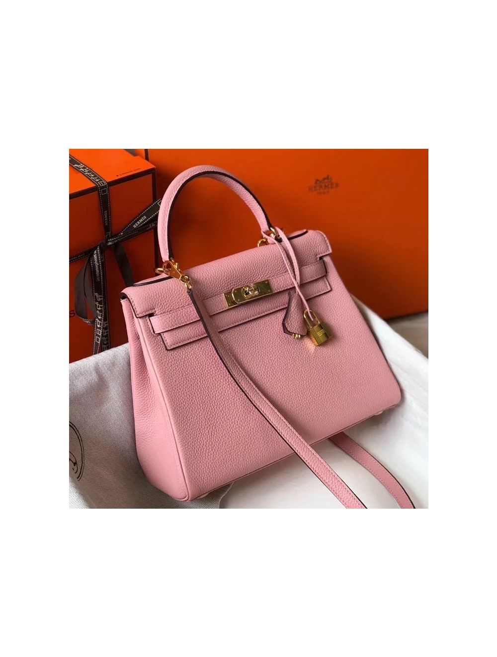 The Hermes Mini Kelly is Back! - PurseBop  Kelly bag, Hermes bag birkin, Hermes  birkin pink