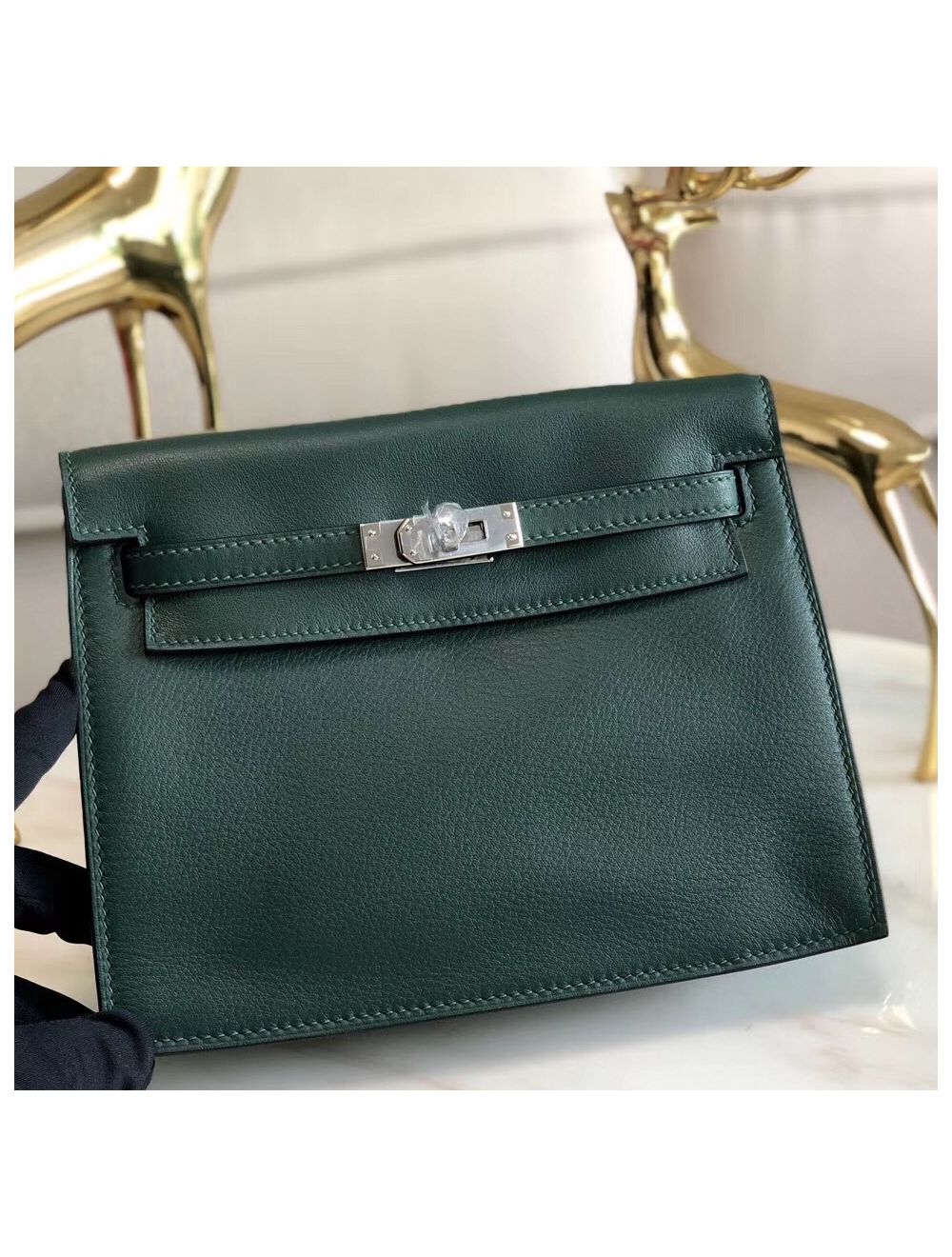 Hermès - Authenticated Kelly Danse Handbag - Leather Green Plain for Women, Never Worn
