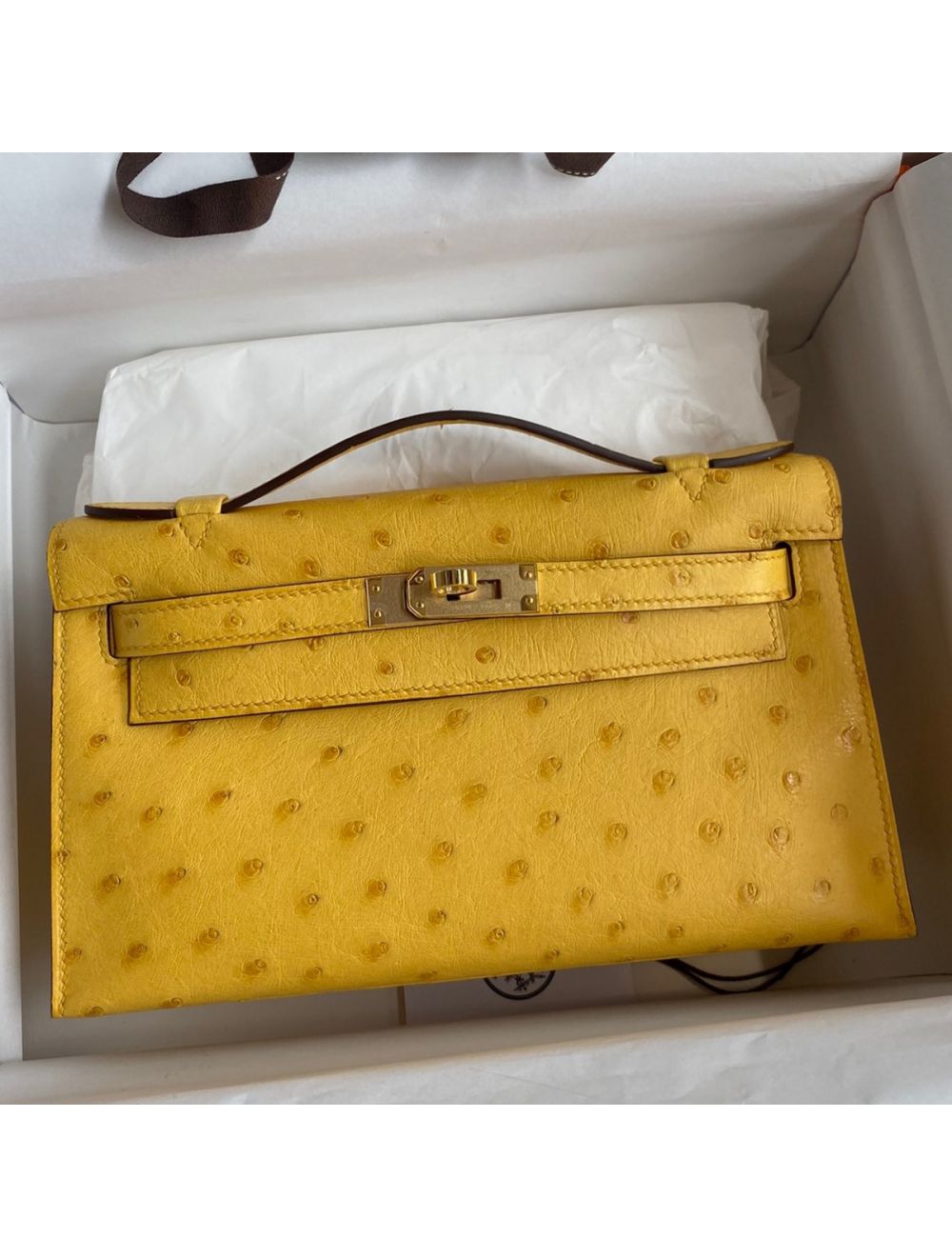 Hermes Kelly 32 Ostrich Exotic Yellow Gold Top Handle Satchel