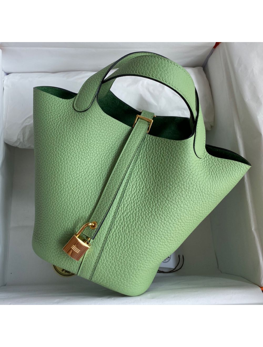 Replica Hermes Picotin Lock 18 Bag In Vert Vertigo Clemence Leather