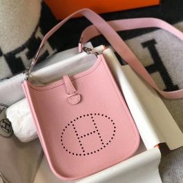 Hermès - Authenticated Mini Evelyne Handbag - Leather Pink Plain for Women, Never Worn