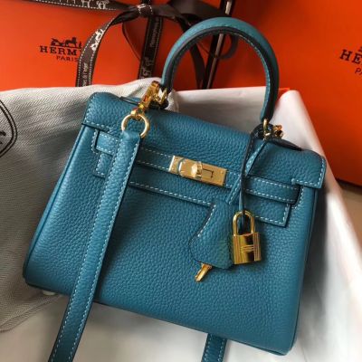 Hermès Mini Lindy in Vert Cypress GHW with Twilly